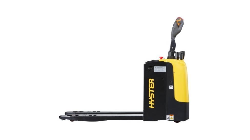 Hyster P2.0UTS Lavansiirtotrukit ajotasolla