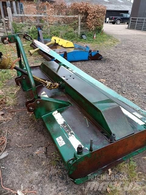Major 8400 TOPPER Kesantoleikkurit ja -murskaimet