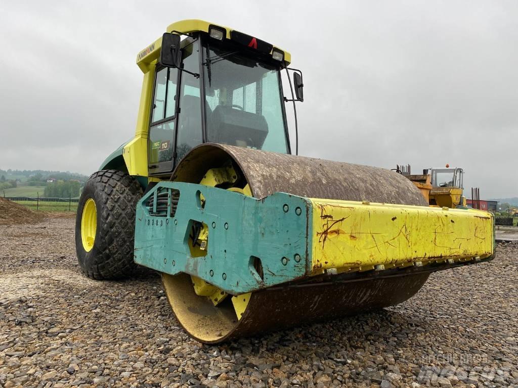 Ammann ASC 110 Yksivalssijyrät