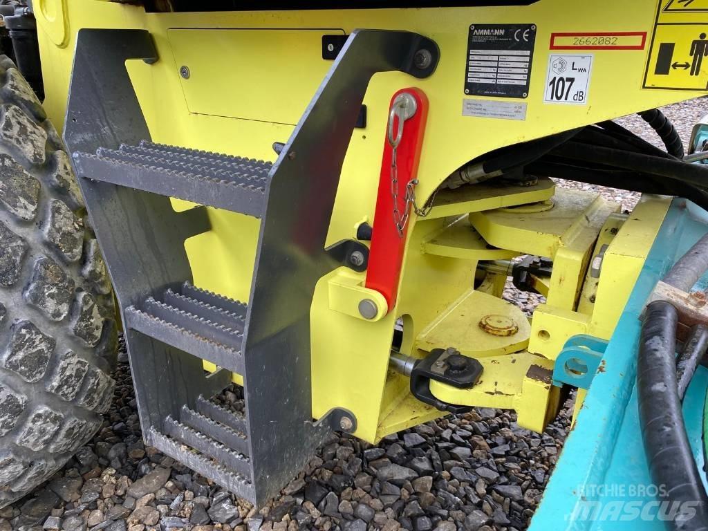 Ammann ASC 110 Yksivalssijyrät