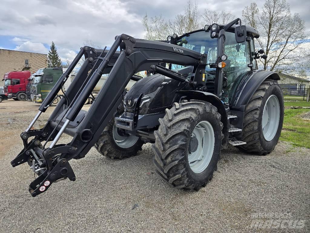 Valtra G125 A Traktorit