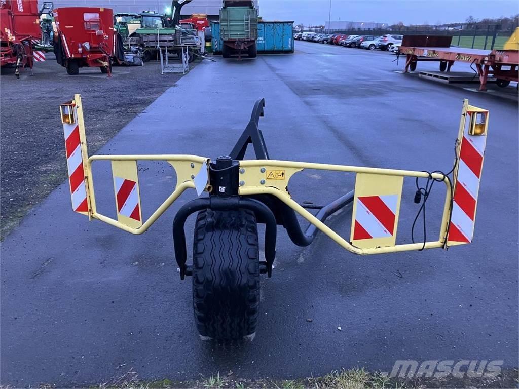 Kemper 400F Muut heinä- ja tuorerehukoneet