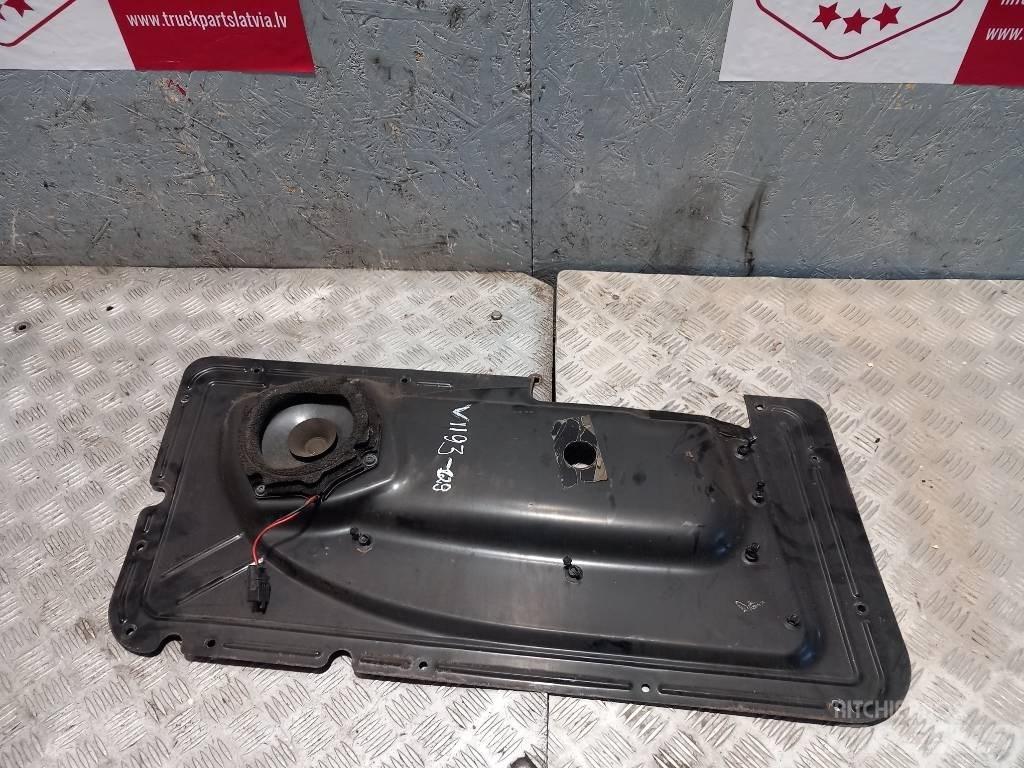 Volvo FH 12     20391514 Ohjaamot ja sisustat