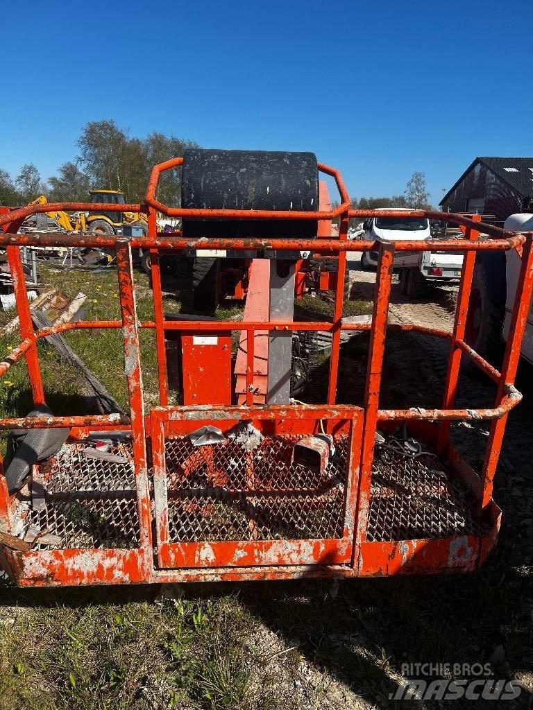 Terex TB 85 Kuukulkijat