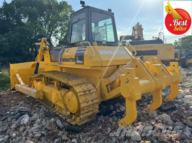 Komatsu D 85 EX Telaketjupuskutraktorit