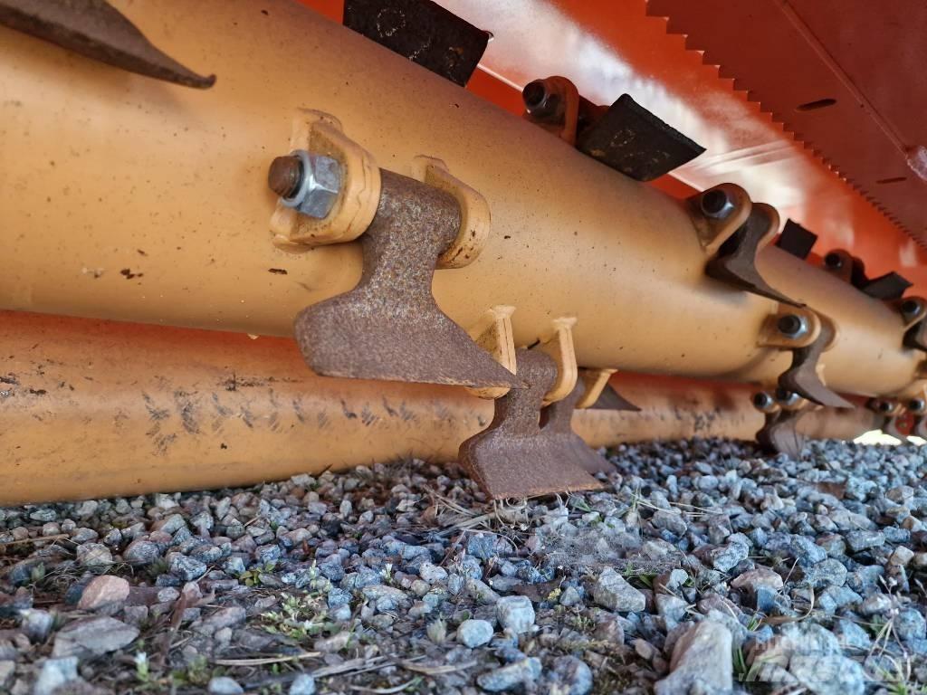 Agrimaster RS 320 Kesantoleikkurit ja -murskaimet