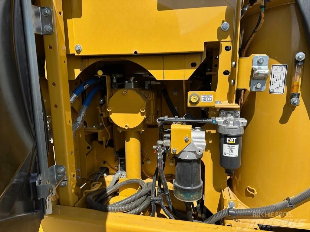 CAT 317 Telakaivukoneet