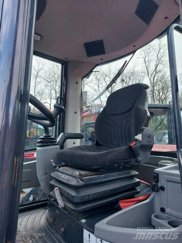 Yanmar V 100 Pyöräkuormaajat