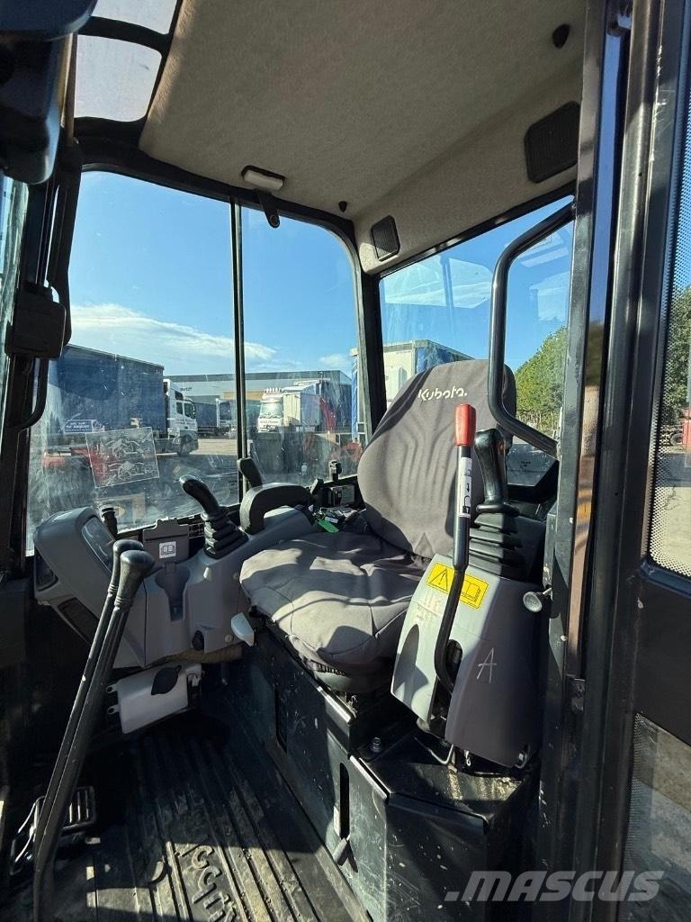 Kubota U 27-4 Minikaivukoneet < 7t