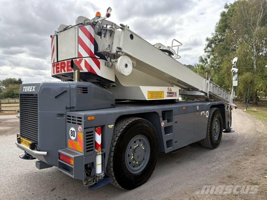 Terex Demag AC30 Mobiilinosturit