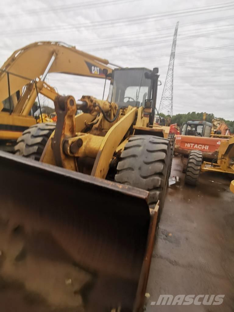 CAT 966F Pyöräkuormaajat