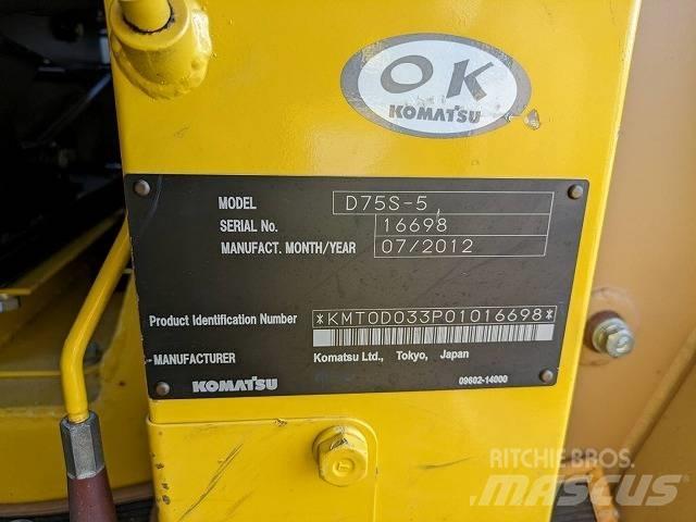 Komatsu D 75 S-5 Telakuormaajat