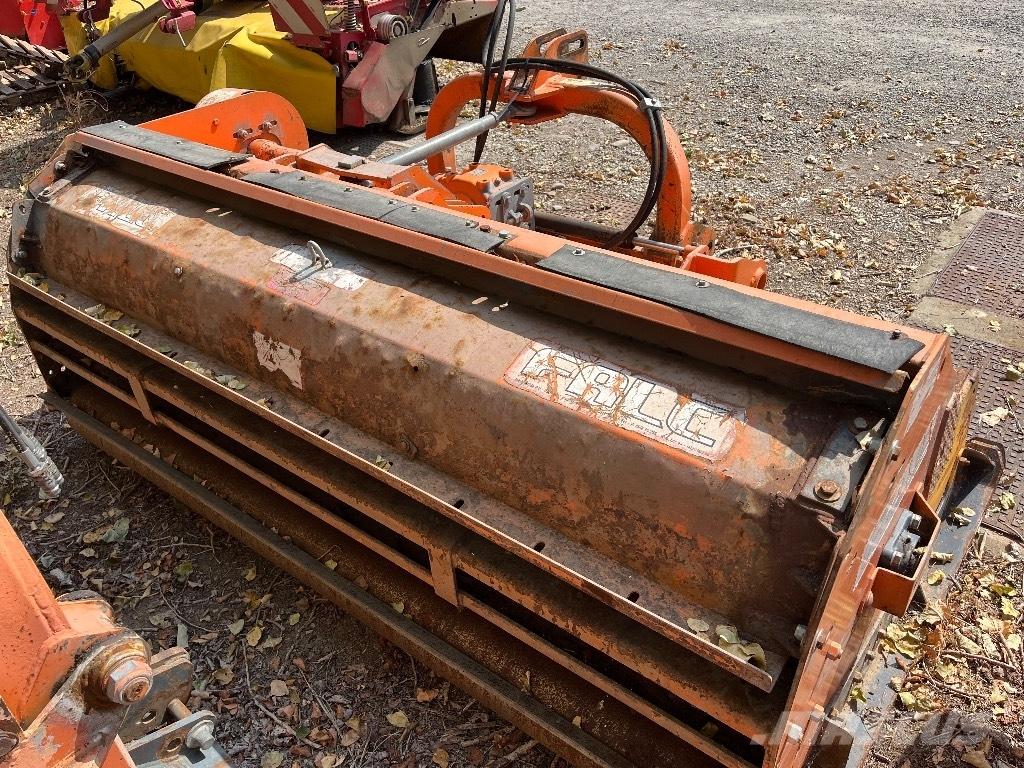 Falc AGILA 2300 Kesantoleikkurit ja -murskaimet