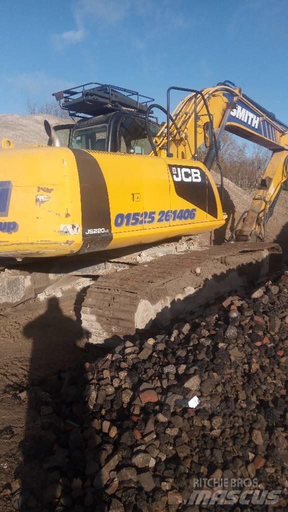 JCB JS 220 LC Telakaivukoneet