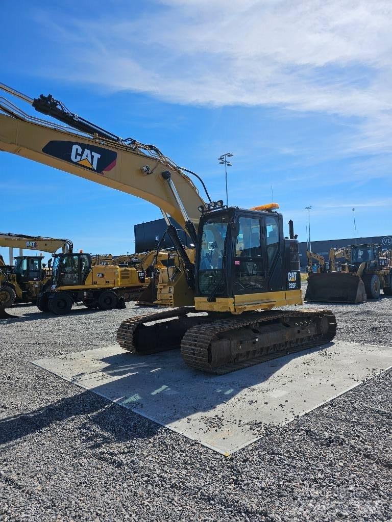 CAT 325 F Telakaivukoneet