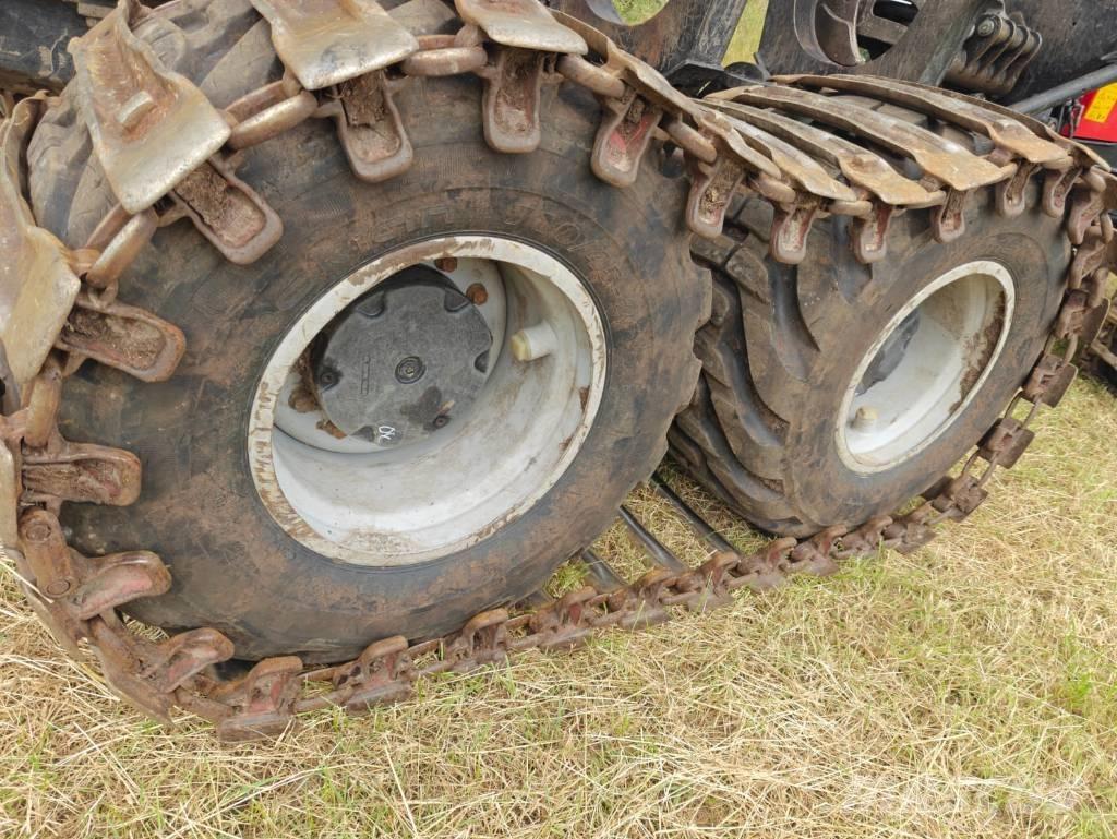 Komatsu 855 Kuormatraktorit