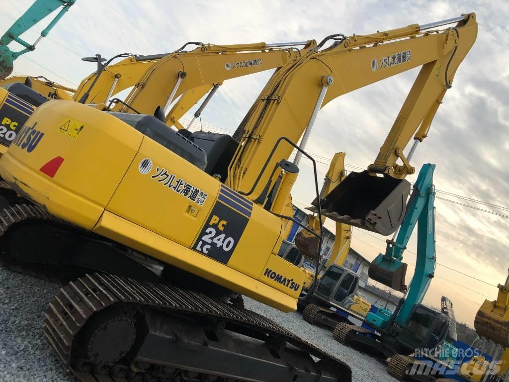 Komatsu 240-8 Telakaivukoneet