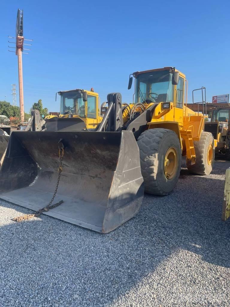 Volvo L 180 E Pyöräkuormaajat