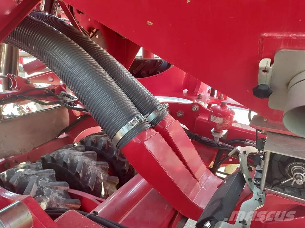 Horsch Pronto 8 DC Kylvökoneet