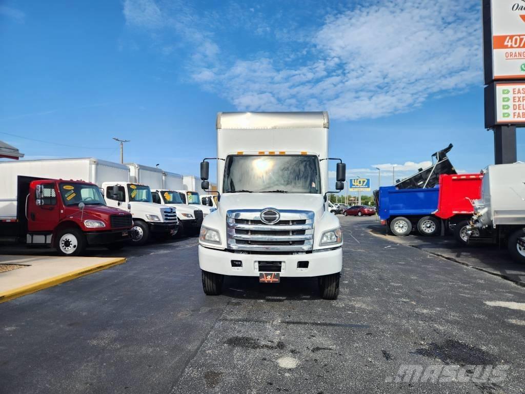 Hino 268 A Umpikorikuorma-autot