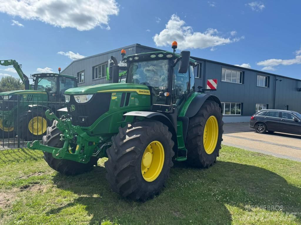 John Deere 6R 195 Traktorit