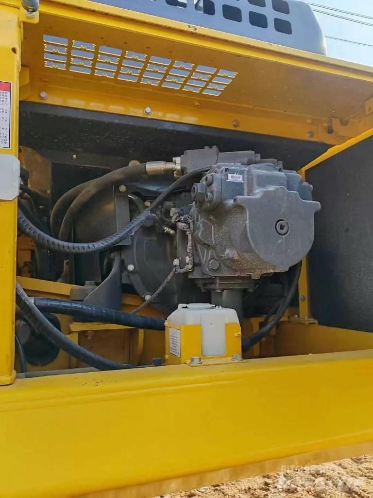 Komatsu 450-8 Telakaivukoneet