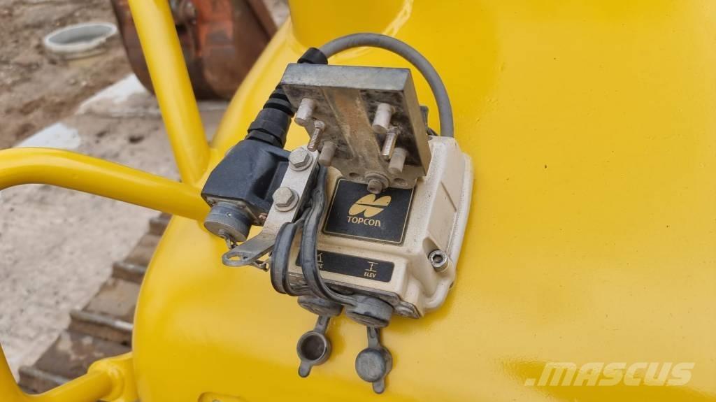 Komatsu D 51 EX-22 Telaketjupuskutraktorit