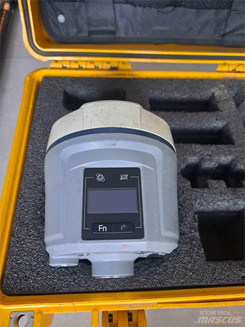  CHC i80 GNSS Instrumentit, mittaus- ja automaatiolaitteet