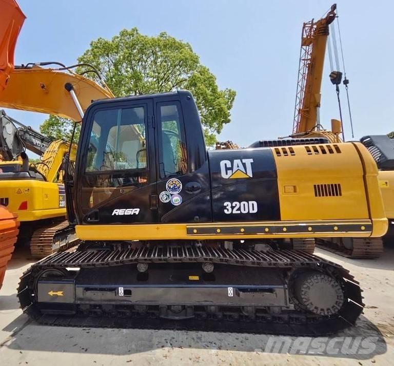 CAT 320 D Telakaivukoneet