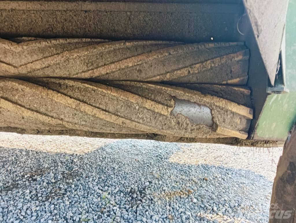 Krone AMT 283 CRI Niittomurskaimet