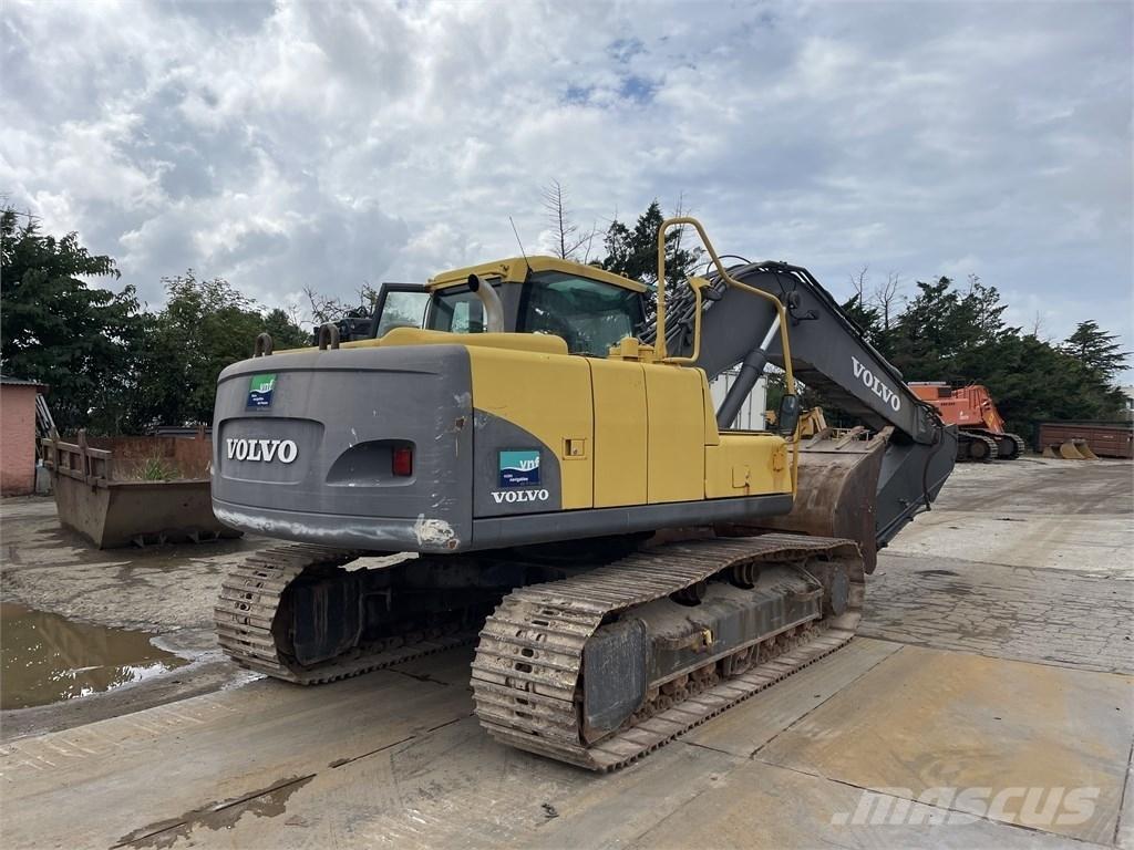 Volvo EC 160 LC Telakaivukoneet