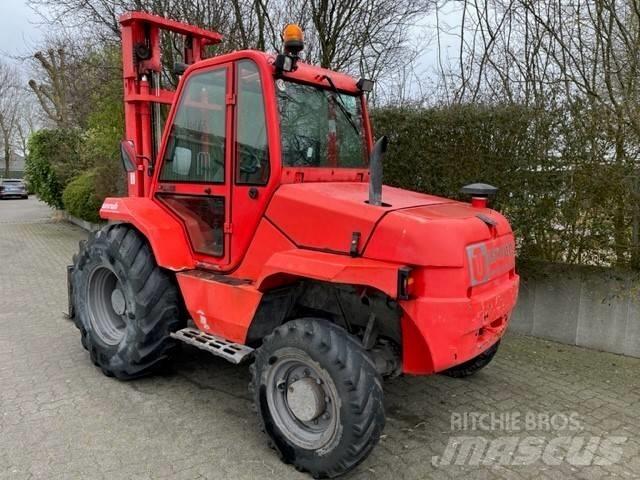 Manitou M 26.4 Maastotrukit