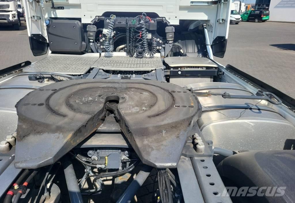 DAF XF 480 4X2 Vetopöytäautot