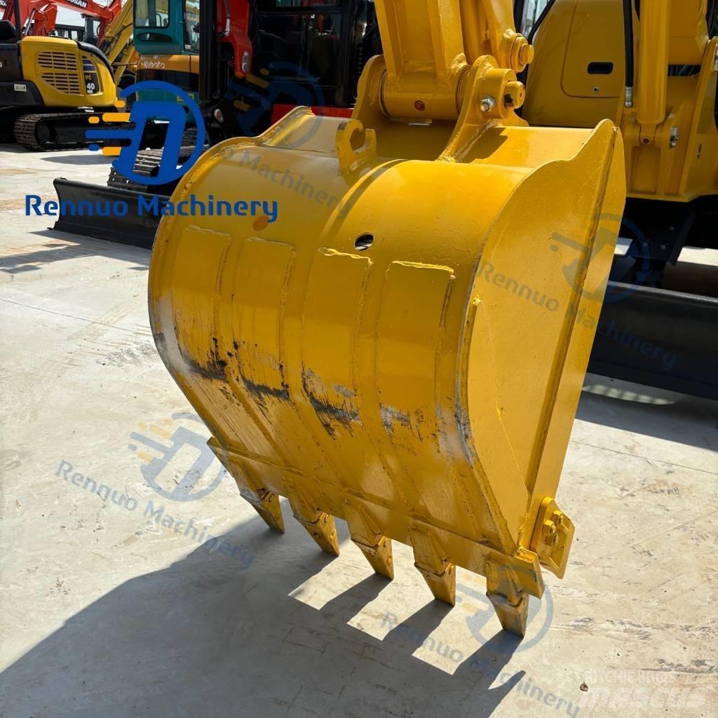 Komatsu PC 56 Minikaivukoneet < 7t