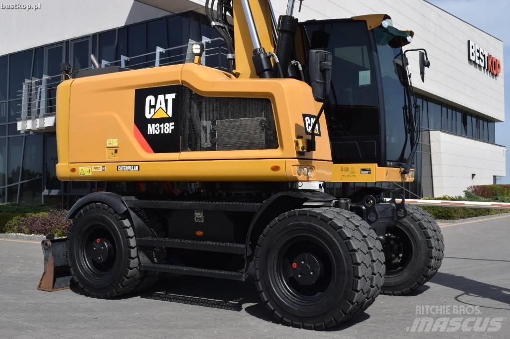 CAT M 318 F Pyöräkaivukoneet