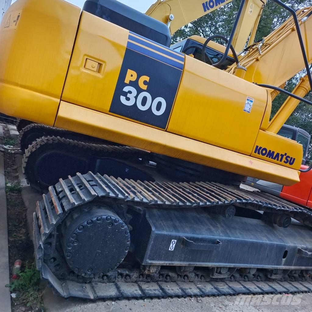 Komatsu PC300-7 Telakaivukoneet