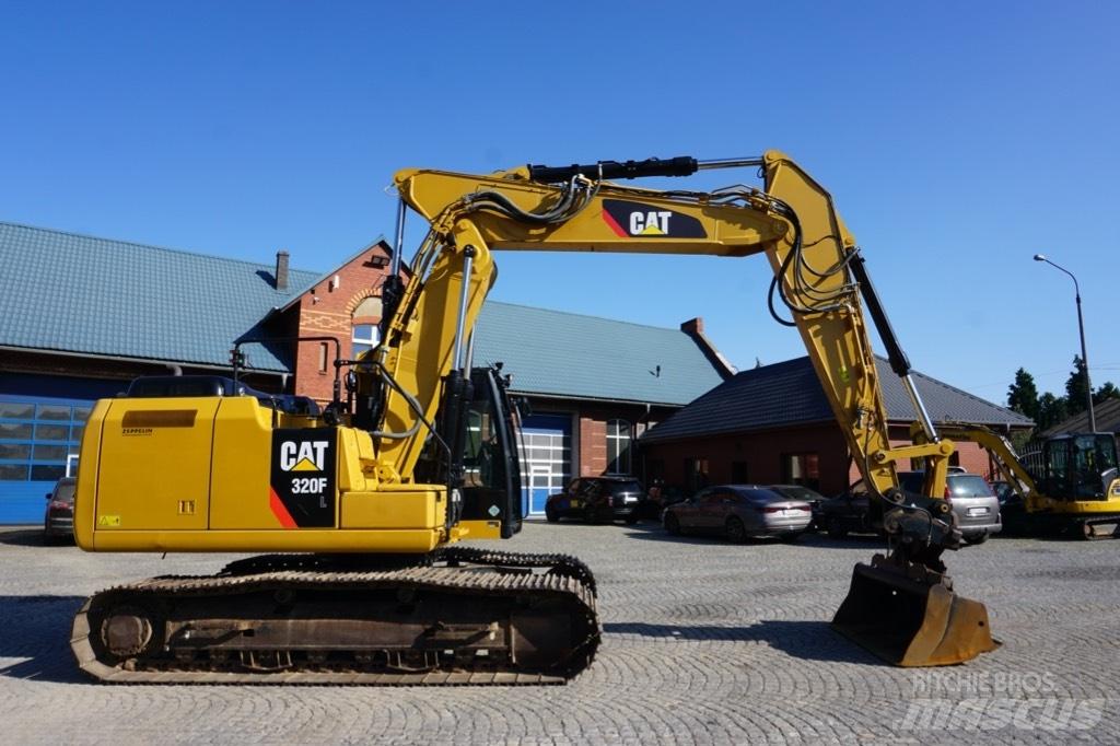 CAT 320 FL Telakaivukoneet