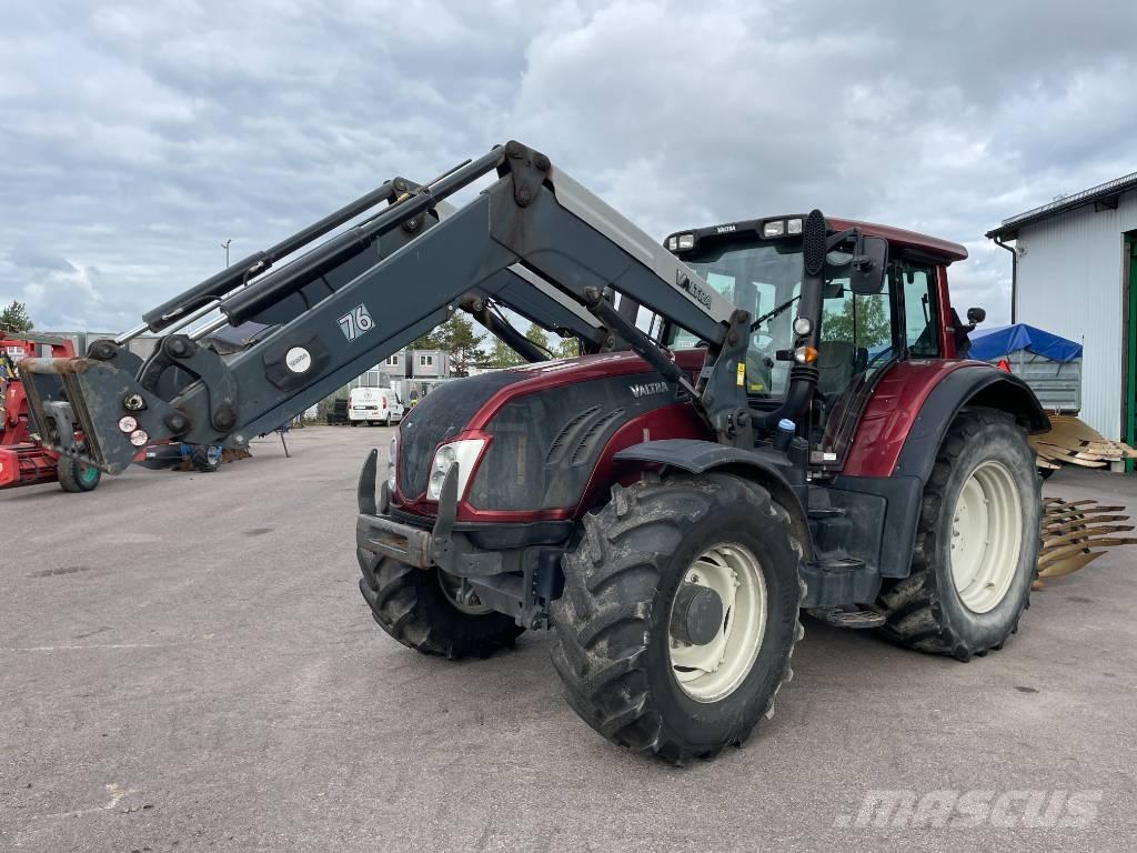 Valtra T 203 Traktorit