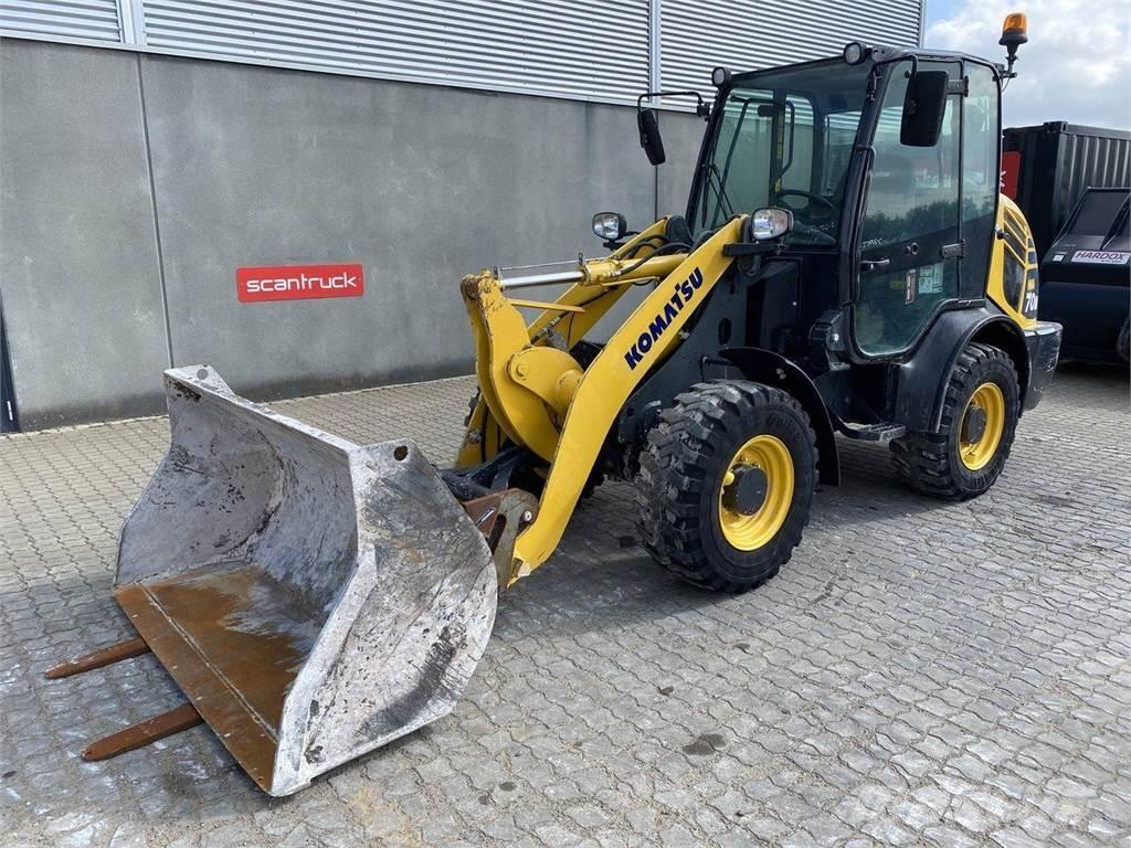 Komatsu WA70M-8EO Yleiskuormaajat
