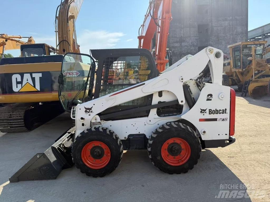 Bobcat S 770 Liukuohjatut kuormaajat