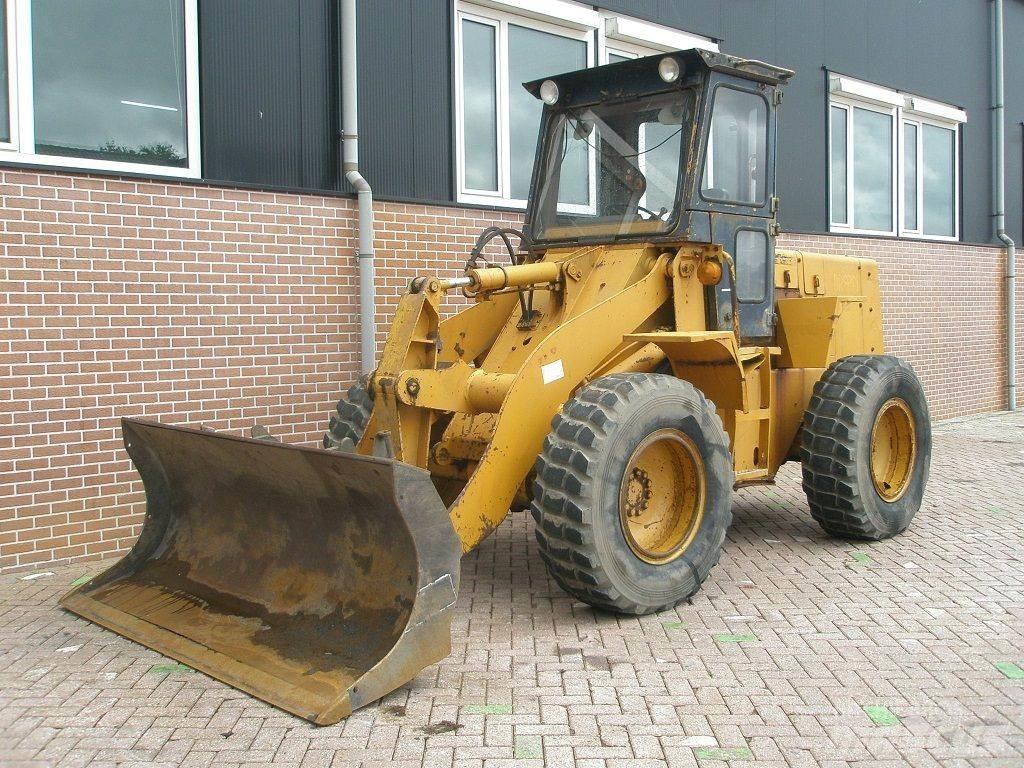 Komatsu W40-2 Pyöräkuormaajat