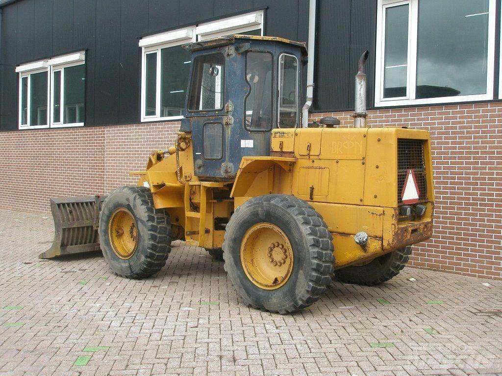 Komatsu W40-2 Pyöräkuormaajat