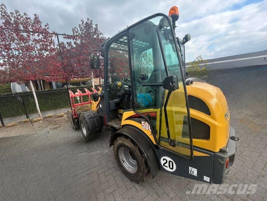 Mustang AL 506 Cab Yleiskuormaajat