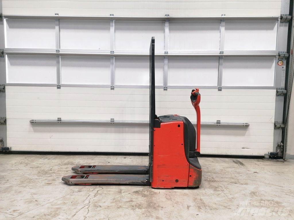 Linde T16L Lavansiirtotrukit