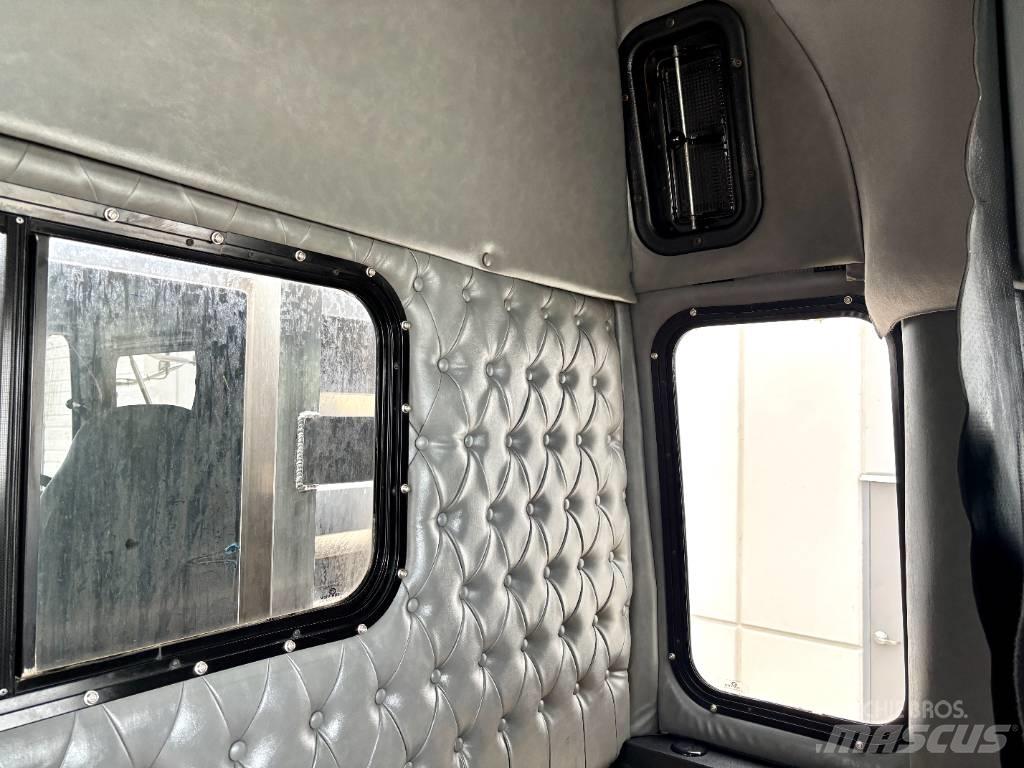 Western Star 4900 Vetopöytäautot