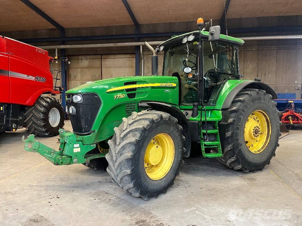 John Deere 7730 AQ Traktorit