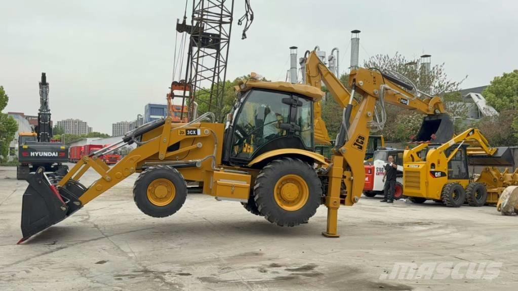 JCB 3 CX Kaivurikuormaajat