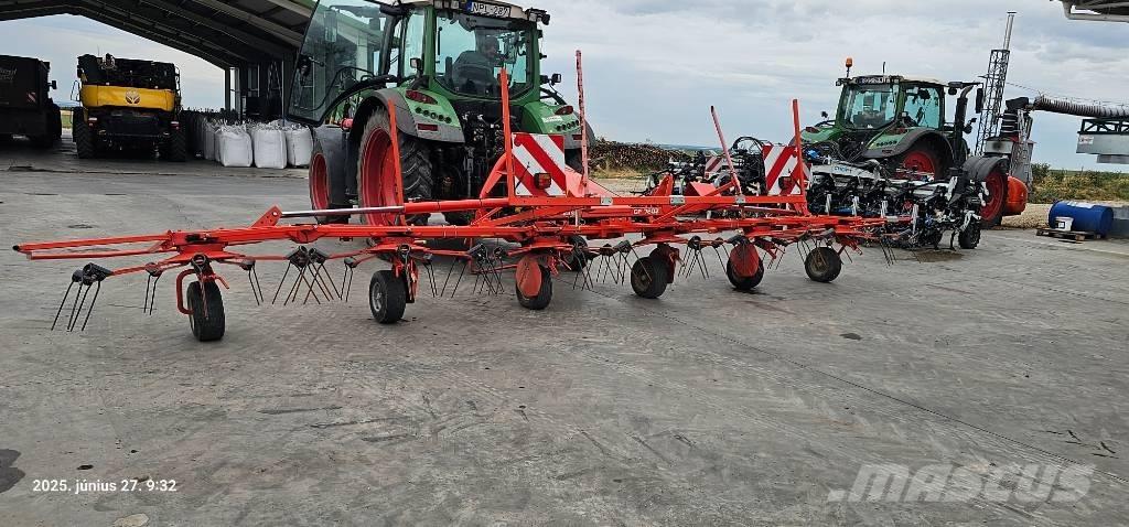 Kuhn GF 7802 Pöyhimet ja haravat