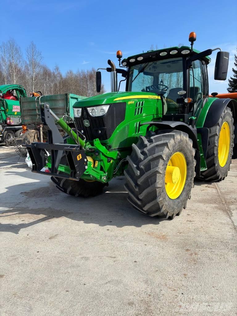 John Deere 6155 R Traktorit