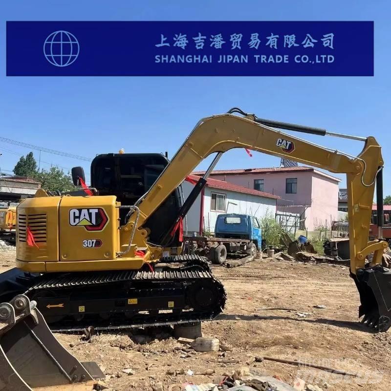 CAT 307 Minikaivukoneet < 7t